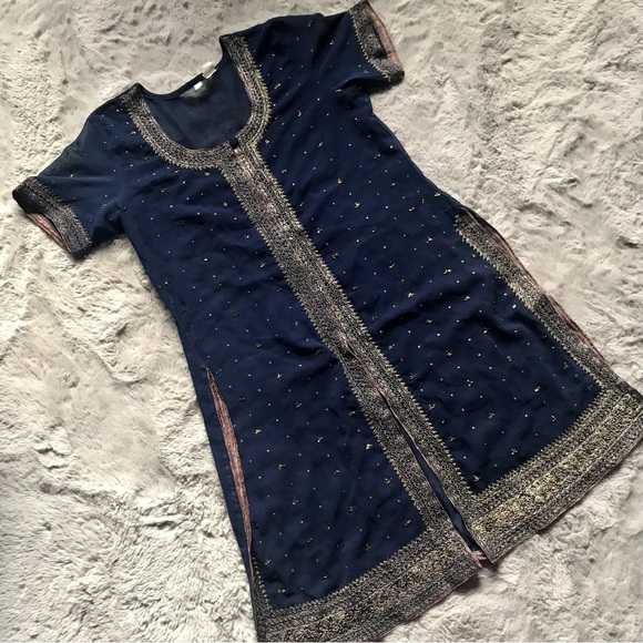 Women’s size 36 embroidered Kurti Tunic top polyester chiffon made in India - Picture 1 of 7